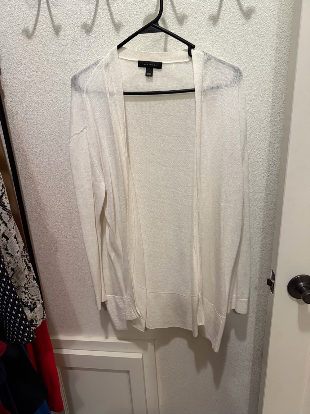 Ann Taylor Open-Front Cream Lightweight Cardigan